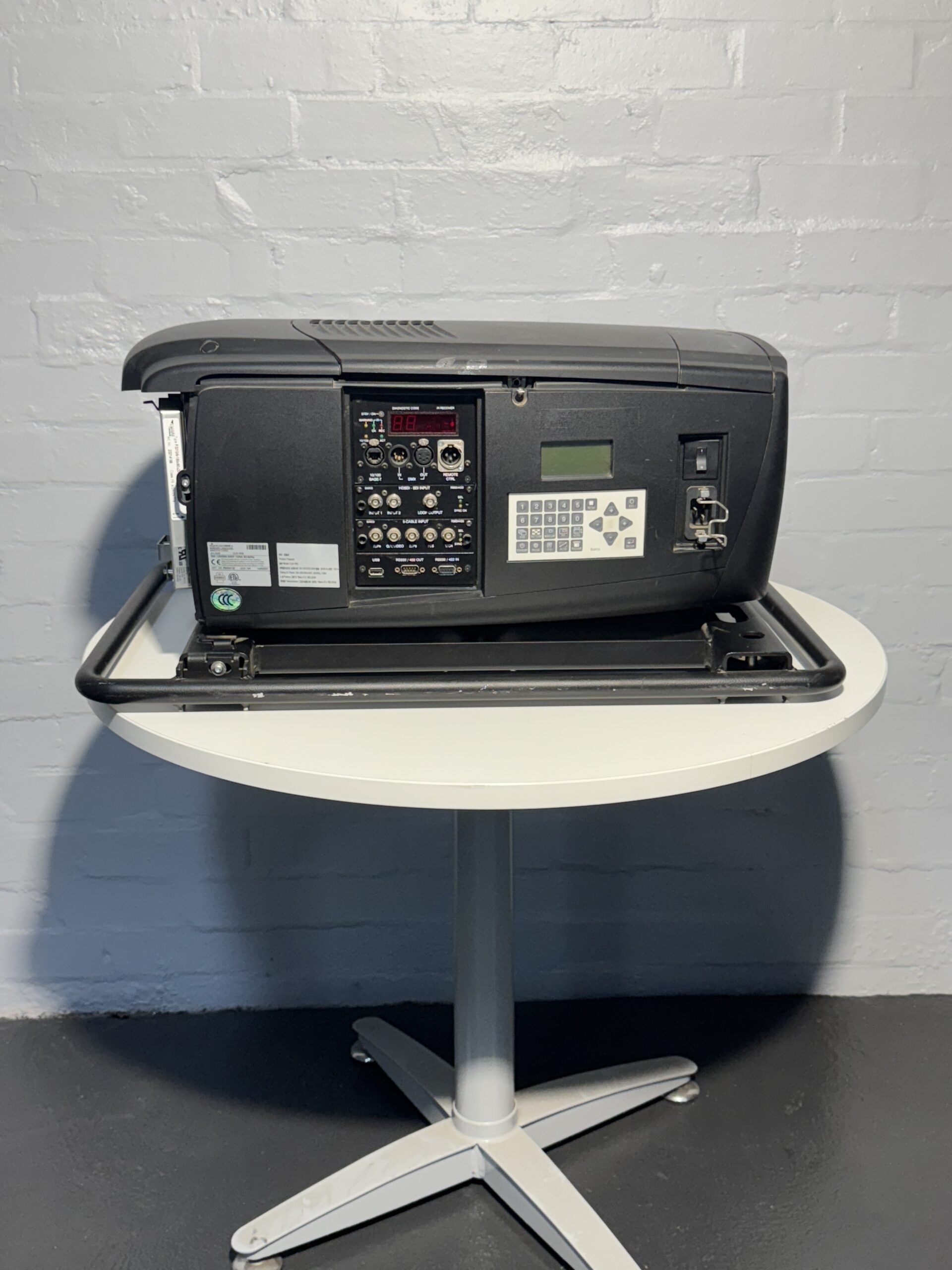 Barco HD8 Package - Image 7